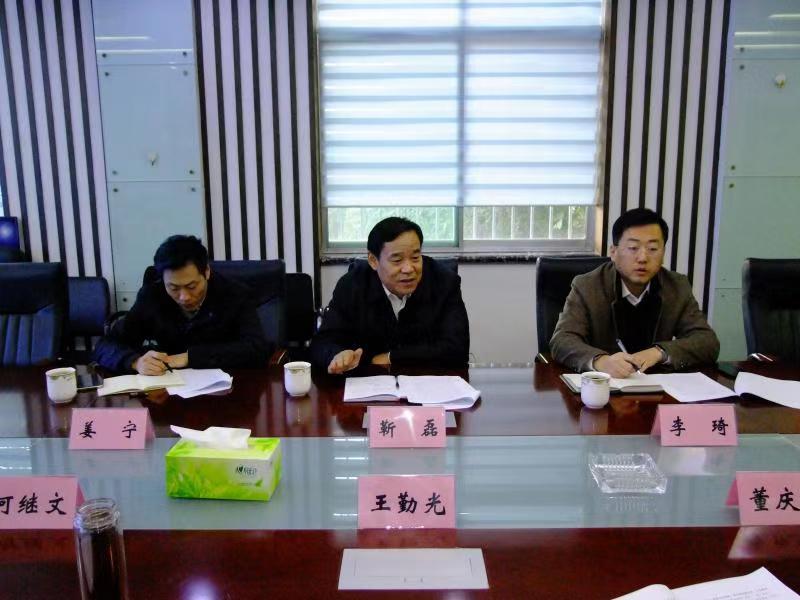 济南市民营经济发展局局长靳磊到安博在线集团调研